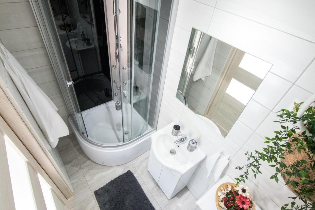 קרקוב Cracow Best Location Apartment With Garden By Cozyplace מראה חיצוני תמונה